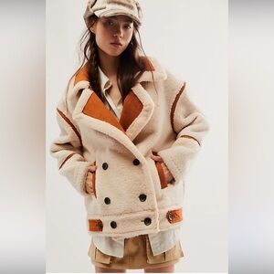 Blank NYC Pick Me Cream & Brown Faux Fur Sherpa Teddy Jacket Coat Sz Medium NWT